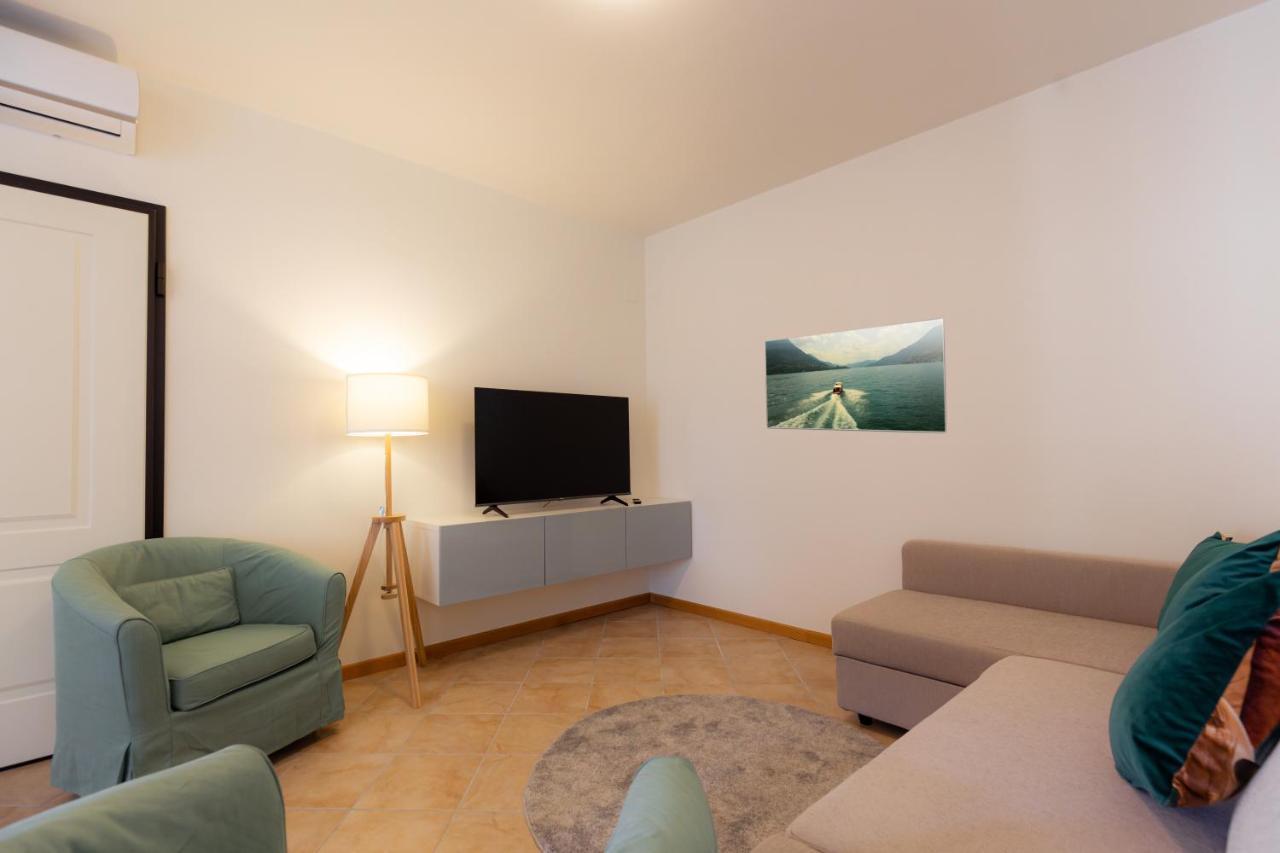 Porta Torre Como Apartment - By Relais Di Giada المظهر الخارجي الصورة