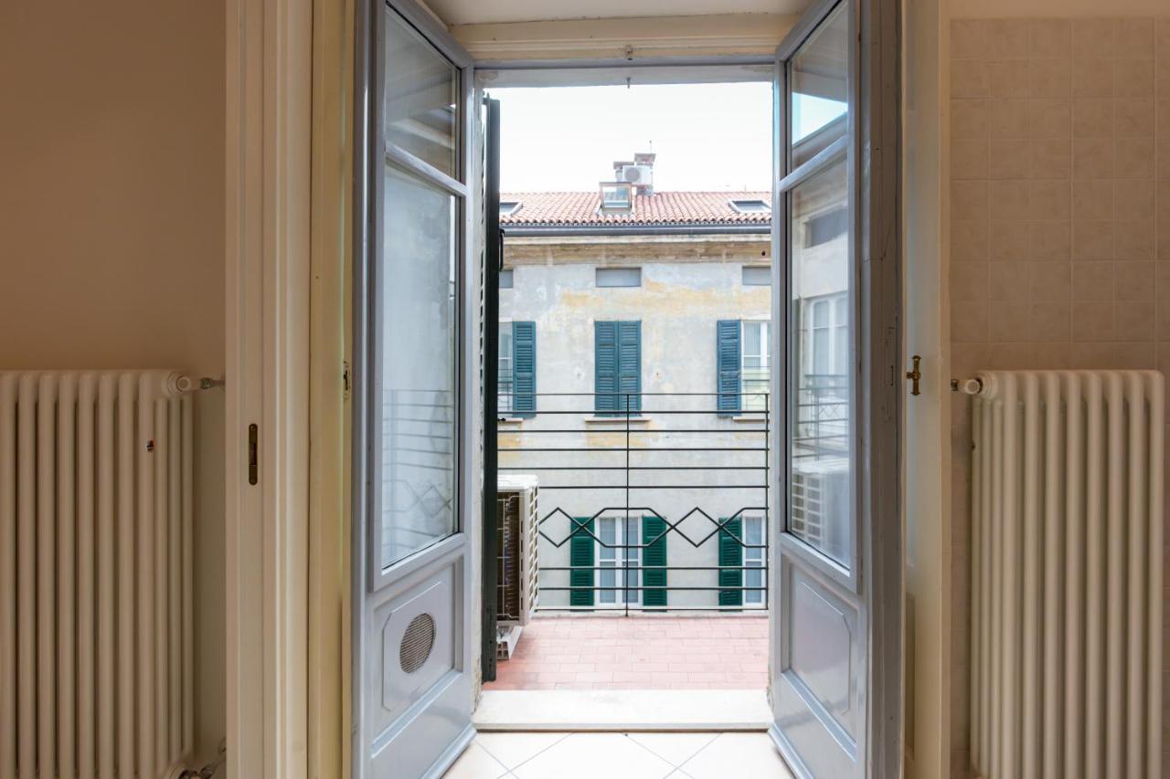Porta Torre Como Apartment - By Relais Di Giada المظهر الخارجي الصورة