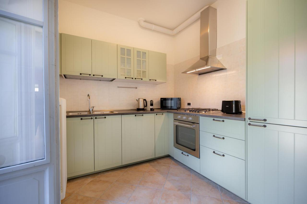 Porta Torre Como Apartment - By Relais Di Giada المظهر الخارجي الصورة