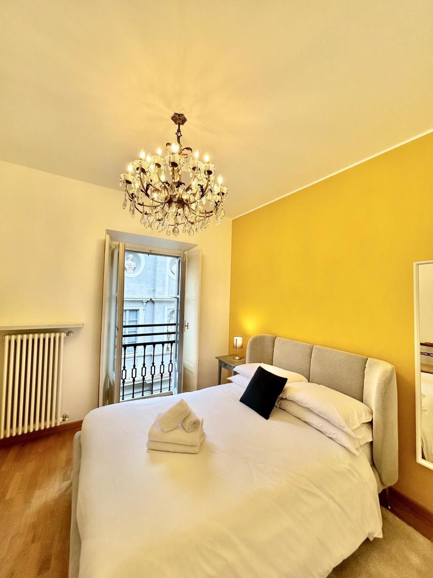 Porta Torre Como Apartment - By Relais Di Giada المظهر الخارجي الصورة