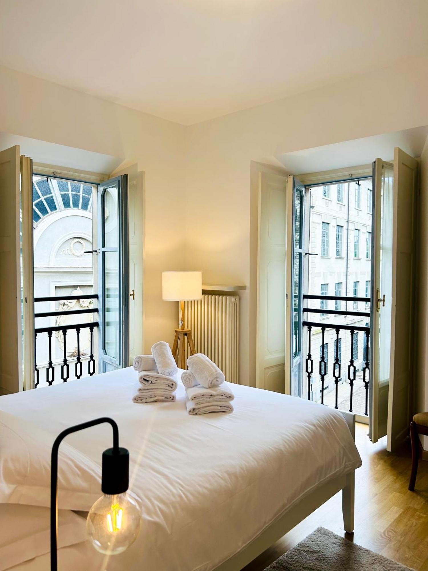 Porta Torre Como Apartment - By Relais Di Giada المظهر الخارجي الصورة